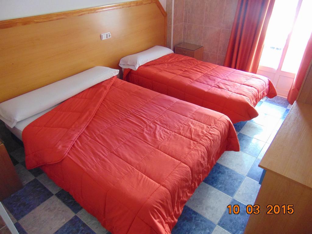 Hotel Libertador Cullera Rum bild